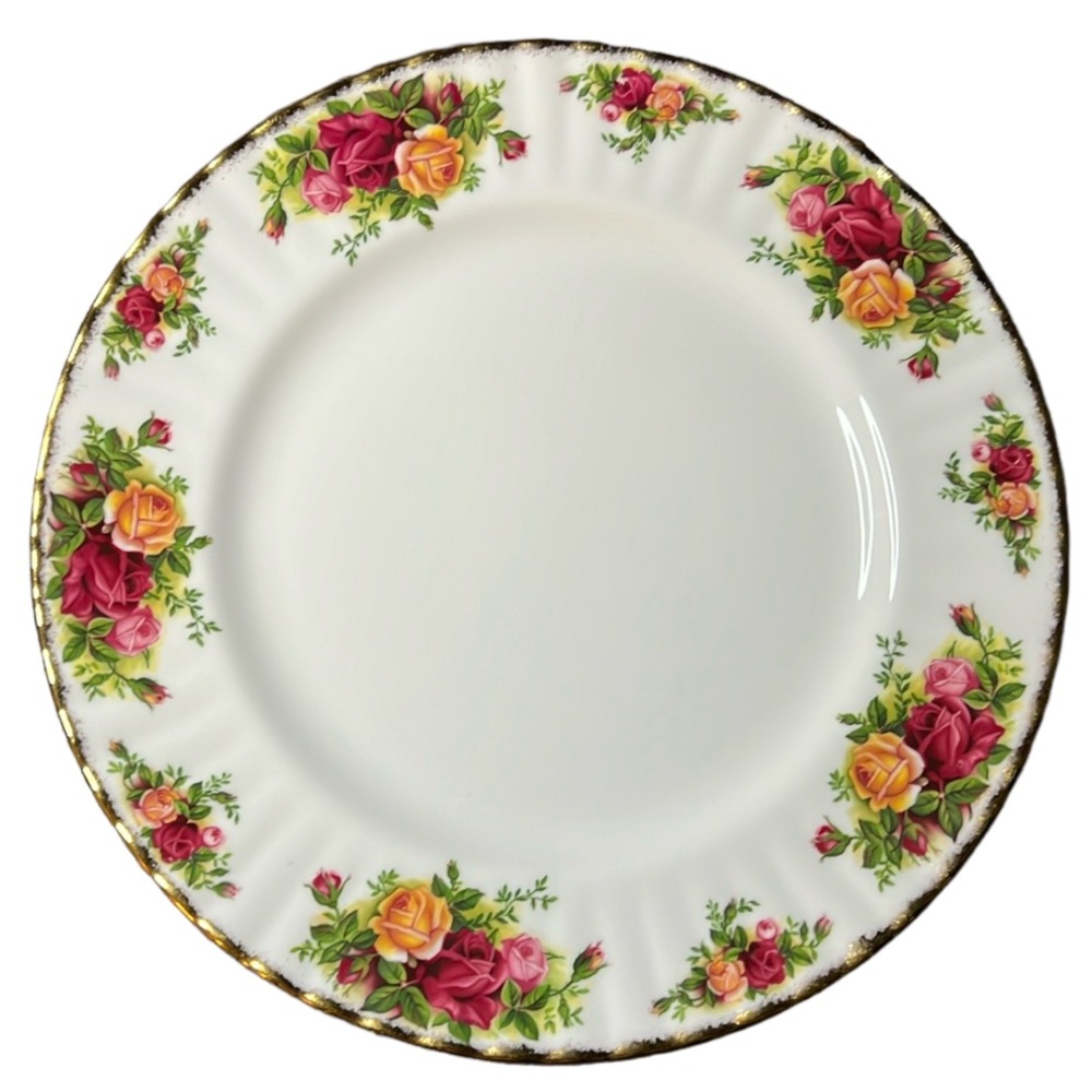 DINNER PLATE OLD COUNTRY ROSES 1962 ROYAL ALBERT BONE CHINA ENGLAND VINTAGE